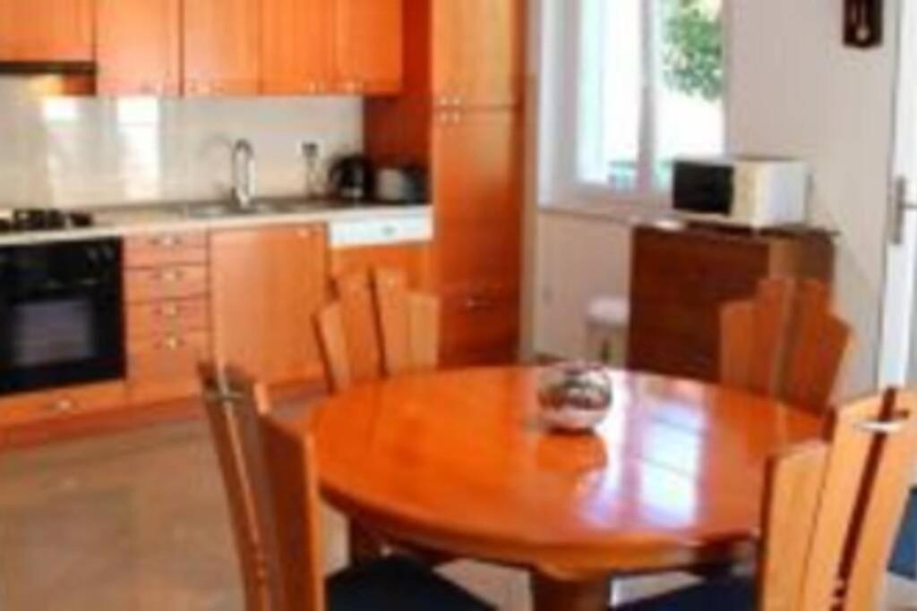 Charming Apartment For 3 Pax In 챠브타트 외부 사진