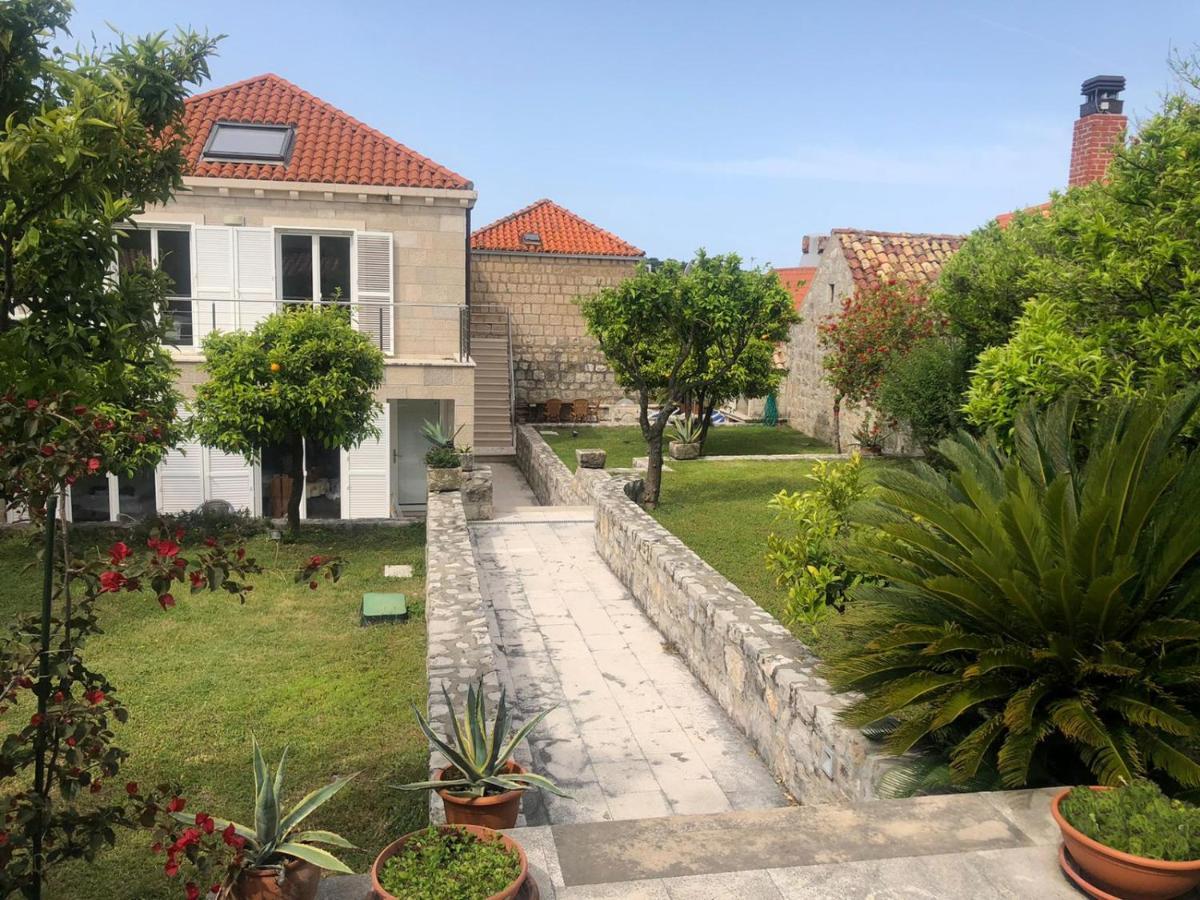 Charming Apartment For 3 Pax In 챠브타트 외부 사진