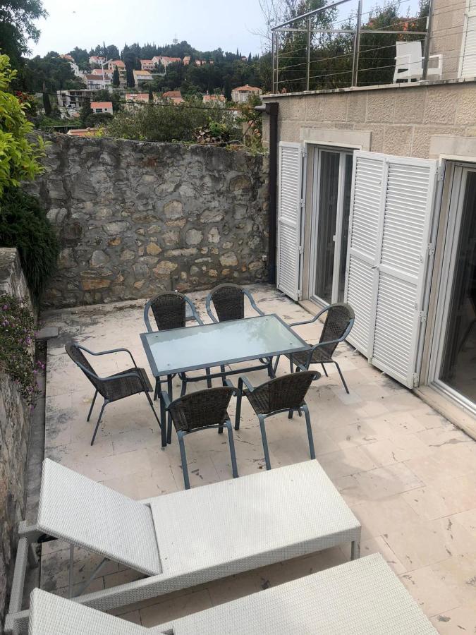 Charming Apartment For 3 Pax In 챠브타트 외부 사진