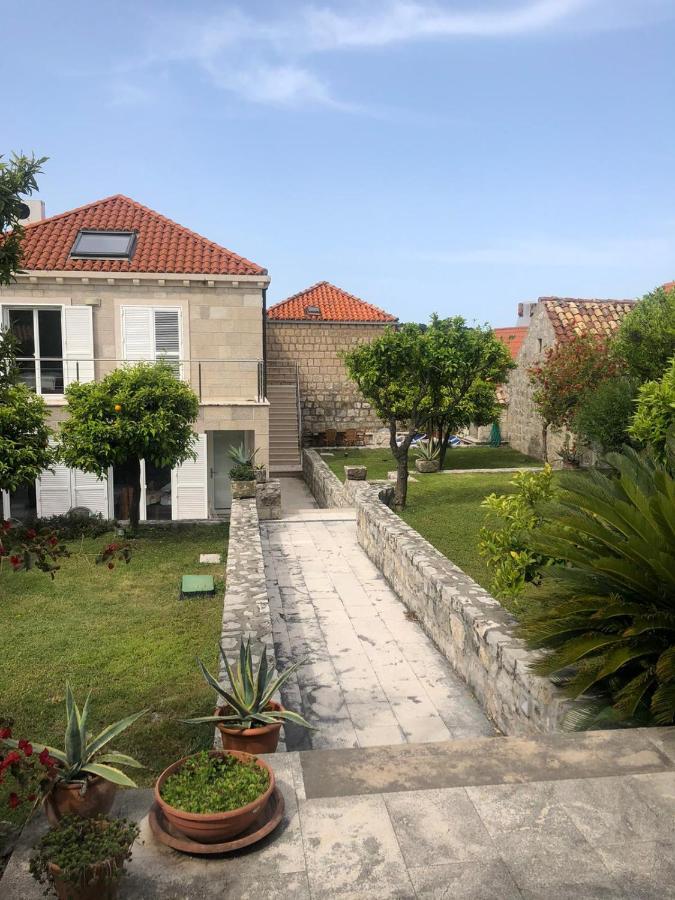 Charming Apartment For 3 Pax In 챠브타트 외부 사진